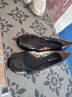 Antonio Melani Black Patent Leather Women's Ballet Flats